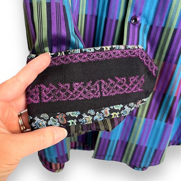 Robert Graham Purple and Teal Button Down With Embroidered Cuffs Men's Size XL - Picture 5 of 8